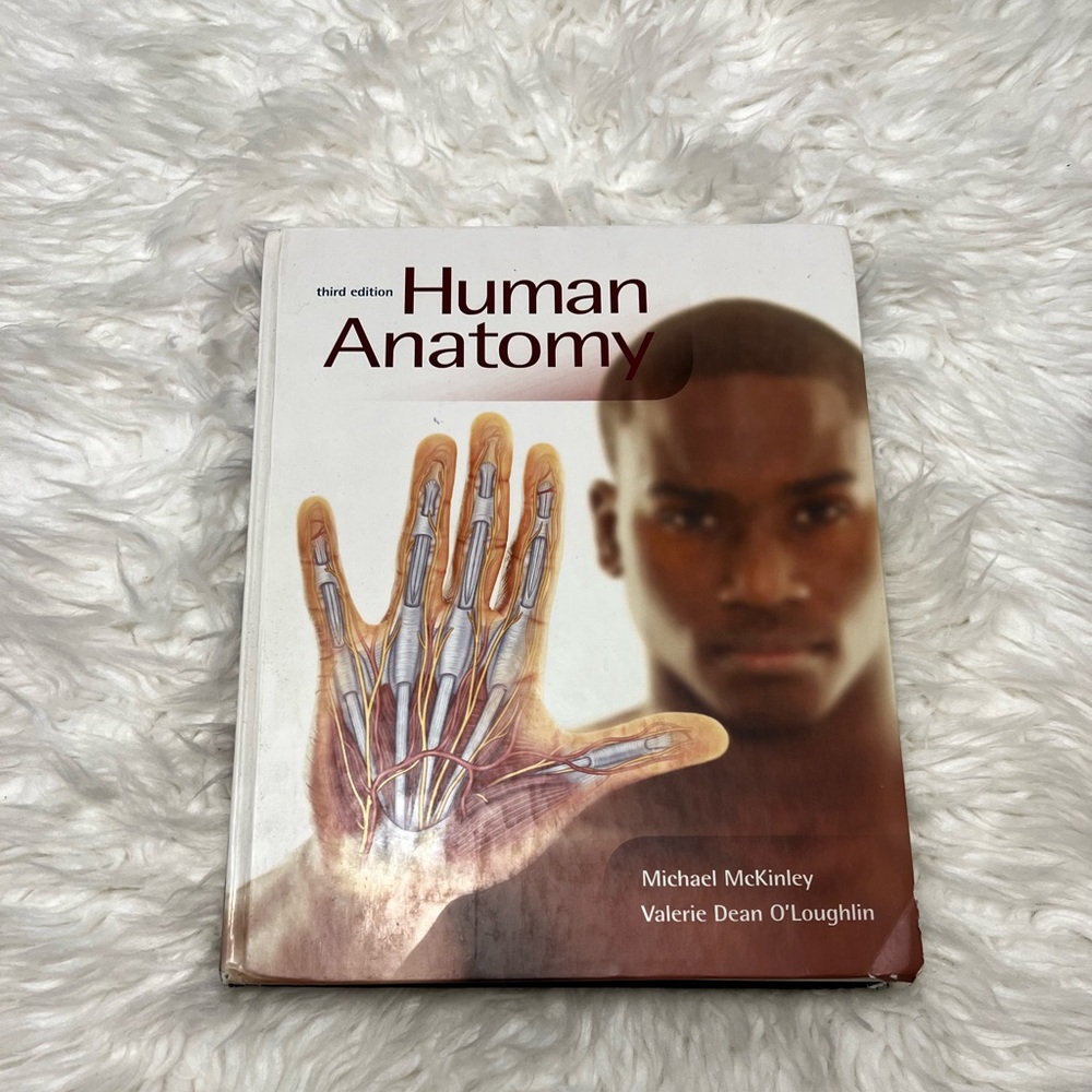 Human Anatomy Book. Michael McKinley/Valerie Dean O’loughlin